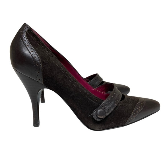 Banana Republic Suede Wing Tip Stiletto’s - Picture 2 of 6